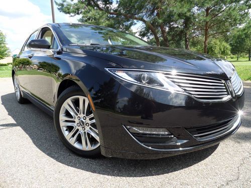 2013 lincoln mkz / nav/ sunroof/ back up camera/ low miles/ no reserve