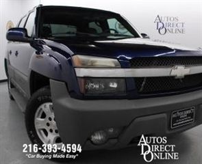 We finance 02 crew cab 4wd cd stereo bucket seats one owner tow hitch side steps