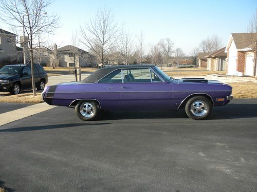 1970 dodge dart swinger hardtop 2-door 5.6l