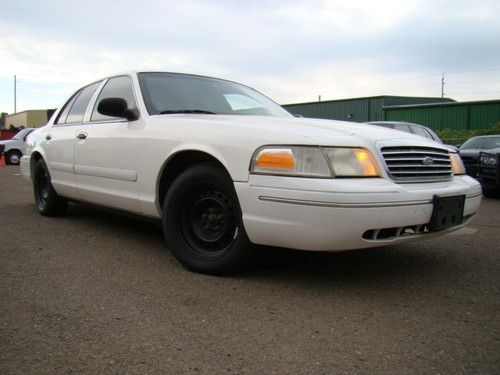 1998 ford crown victoria police interceptor sedan 4-door 4.6l