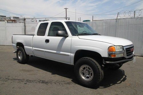2004 gmc 1500 sle 2wd pre-runner lifted ext. cab automatic 8 cylinder no reserve
