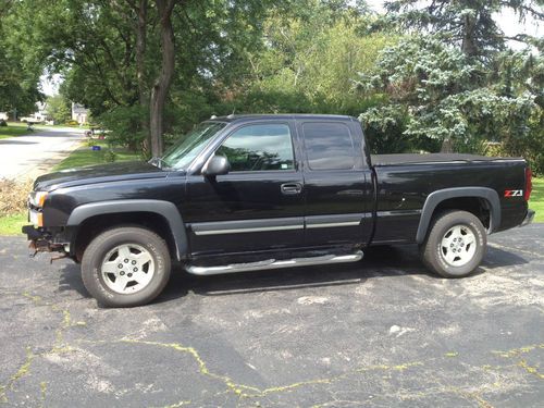 2004 chevrolet silverado ext cab 1500 4x4 z71 runs drives minor damage salvage