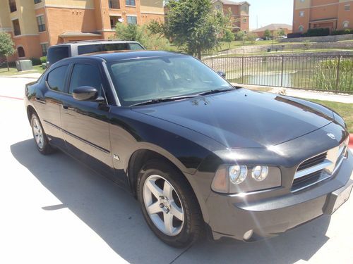 2010 dodge charger sxt sedan 4-door 3.5l