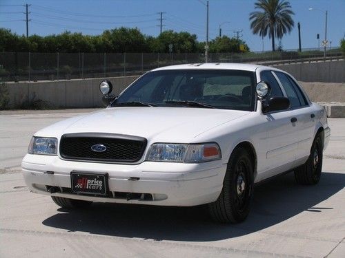 2008 ford crown victoria police interceptor p71 white