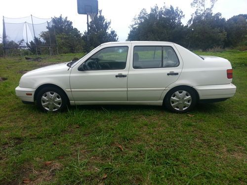 1998 jetta gl 2.0 low miles!