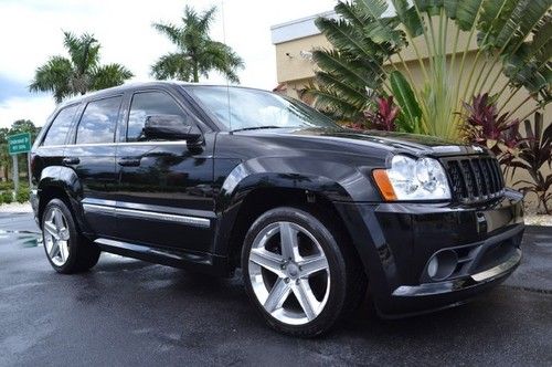 Srt8 425hp florida jeep mopar carfax certified all wheel drive navigation dvd