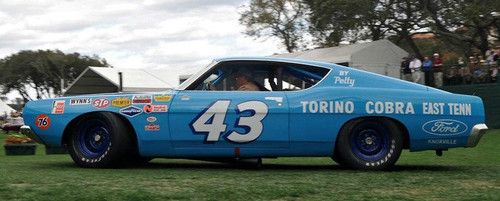 Rare one of a kind richard petty comemerative torino cobra collector car!!!