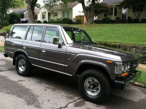 1990 toyota land cruiser-fresh paint and fresh service, super clean!