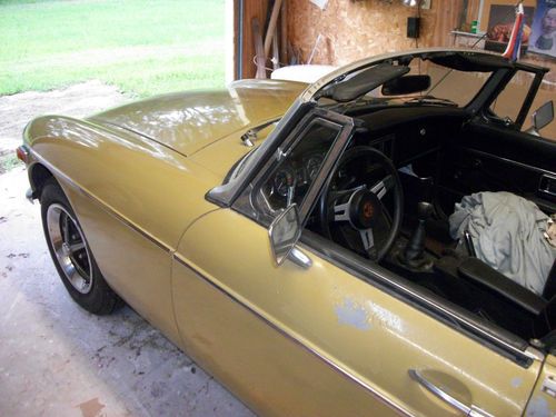 1974 MGB Chrome bumper, image 2