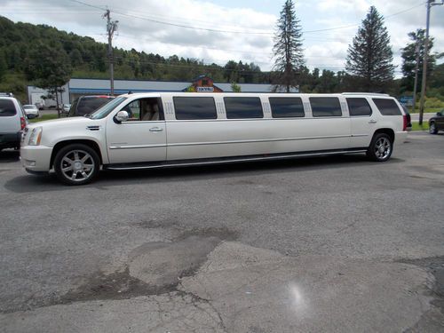 2007 cadillac escalade limousine by legendary 20 passenger no reserve