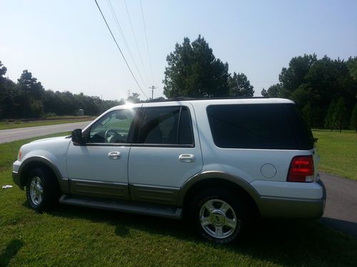 Ford expedition eddie bauer - white