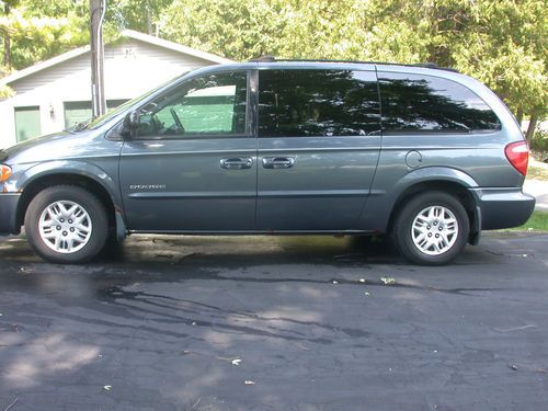 2001 dodge caravan grand sport