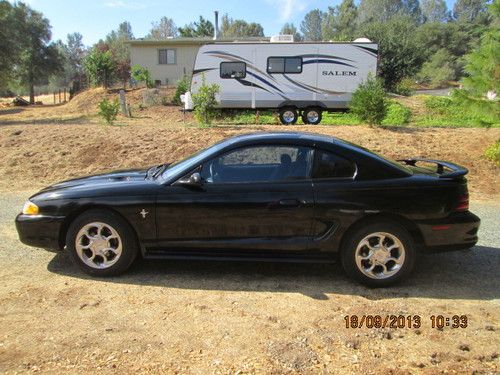 Mustang 1995 A BLACK BEAUTY!!, image 2