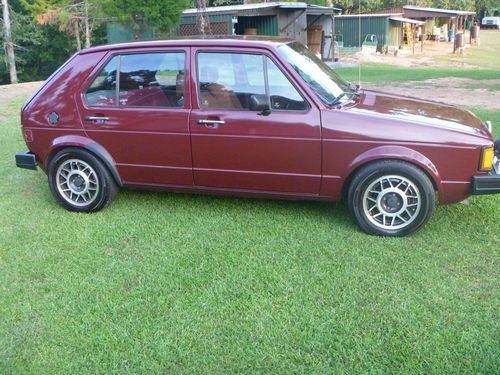 1984 volkswagon rabbit turbo diesel / 5 speed