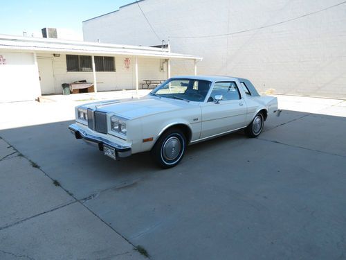 1980 chrysler lebaron salon coupe 2-door 5.2l