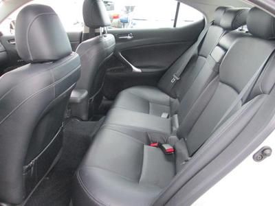 4dr Sport Sd AWD, Moonroof, Leather Heated Seats w/ Memory, NAV, Westbury Toyota, image 19