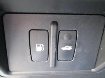 4dr Sport Sd AWD, Moonroof, Leather Heated Seats w/ Memory, NAV, Westbury Toyota, image 25