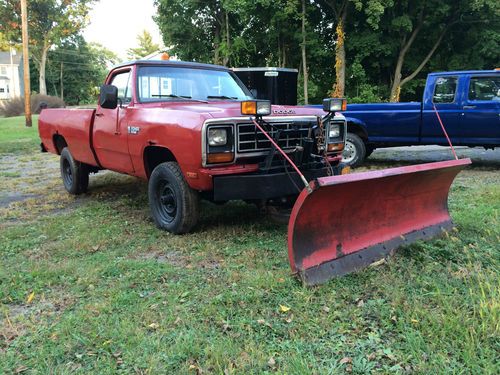 Dodge power ram w250 plow truck make offer