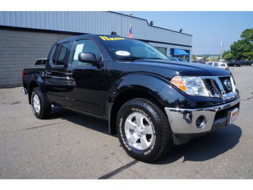 2011 nissan frontier sv