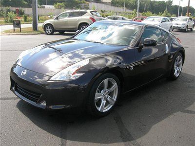 2012 370z touring coupe, 6 speed, bluetooth, heated seats, bose, 4114 miles