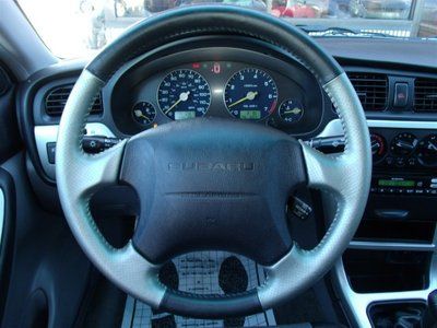 Only 34K Miles 5 Speed Manual Transmission Leather Sunroof AWD Bed Extender, image 20