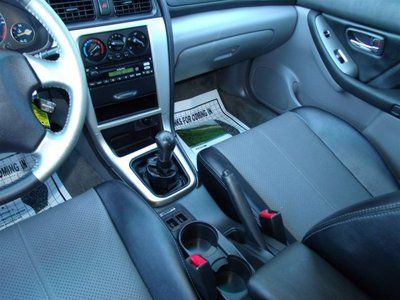 Only 34K Miles 5 Speed Manual Transmission Leather Sunroof AWD Bed Extender, image 23