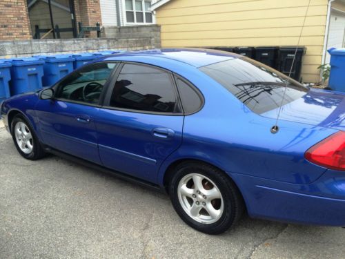 ***2003 ford taurus se, 92k miles, new tires, all service records***