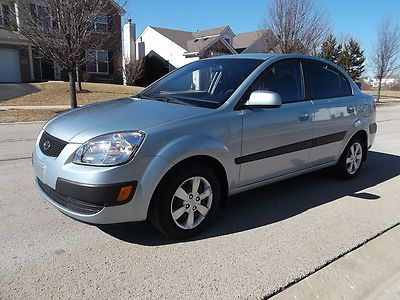 2008 kia rio lx sedan 51000 miles remote start automatic!!