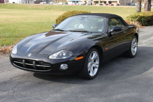 2004 jaguar xk8 2dr convertible 4.2l v8 low miles only 50k black lt gray 6-cd