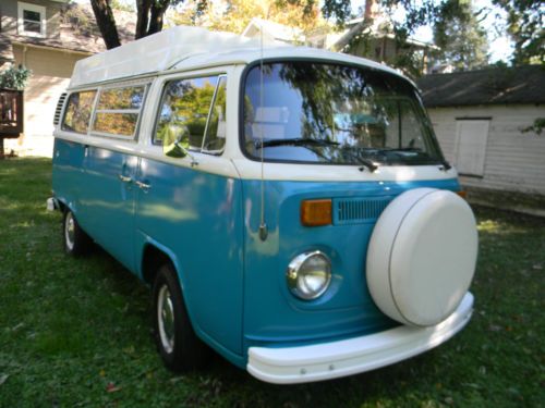 1976 volkswagen type 2 bus/campmobile conversion w/ penthouse pop top