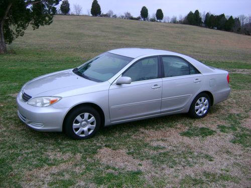 2002 toyota camry le sedan 4-door 2.4l