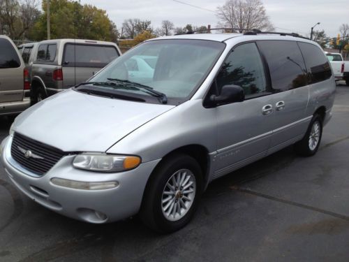 2000 chrysler town and country lxi mini van loaded leather cheap no reserve