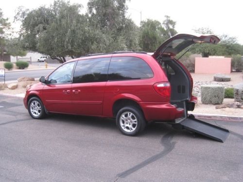 2004 dodge grand caravan sxt wheelchair handicap one owner arizona van