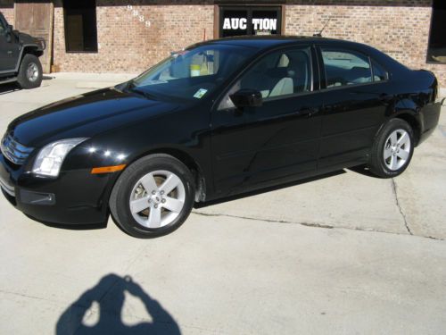 2007 ford fusion 4 door sedan automatic power everything loaded 57k miles