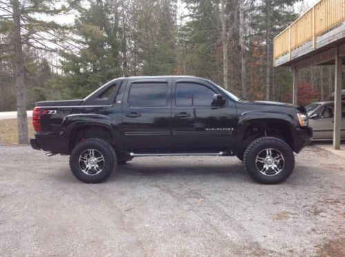 Black lt z71 4x4 fully loaded, leather seats, remote start, 6&#034; pro-comp lift