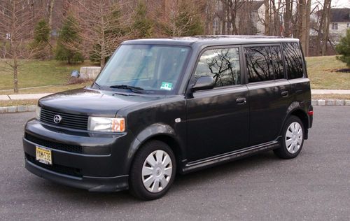 2006 scion xb wagon 4dr auto 129,500 mi. hwy mileage low reserve - gray