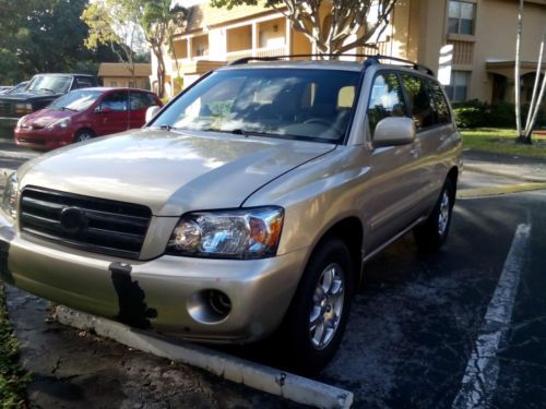 2004 toyota highlander