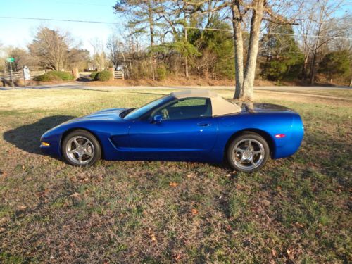 2002 chevrolet corvette base convertible 2-door 5.7l