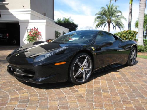 2013 ferrari 458 italia coupe, loaded! 225 miles