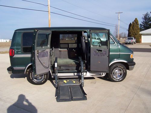 1997 dodge ram 2500 handicap wheelchair van v6 gas saver ricon wheelchair lift