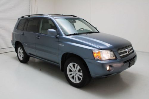 2007 toyota highlander hybrid limited. heated leather, moonroof, navigation
