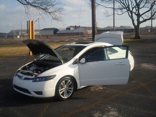 2008 honda civic si!  bank repo! absolute auction! no reserve!