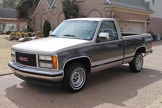One owner  perfect carfax   collectors grade truck