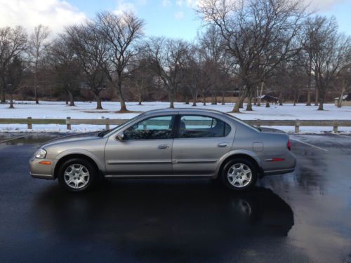 2000 nissan maxima gxe sedan 4-door 3.0l