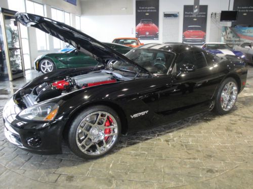 2008 accident-free dodge viper srt-10 coupe well maintained with extras!