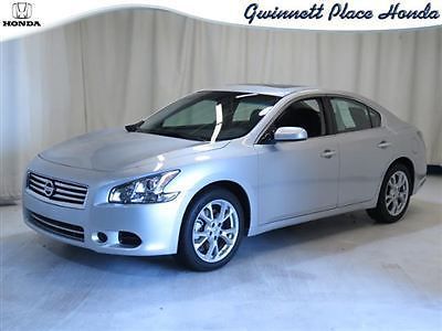 Nissan maxima 4dr sdn 3.5 low miles sedan automatic gasoline 3.5l v6 fi dohc 24v