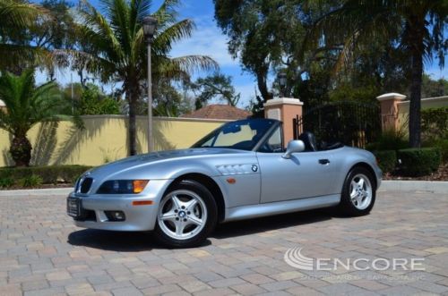 Low miles!!**heated seats**manual**abs**fog lites**1 owner**