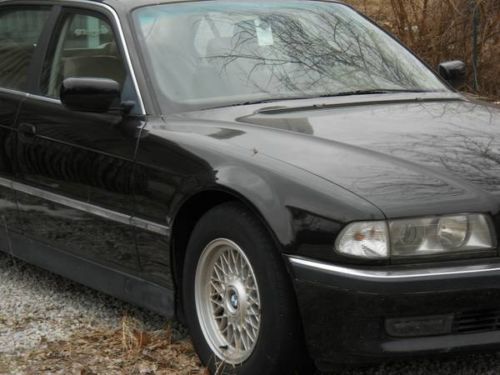 1998 bmw 740il sedan 4.4l project car with many extras updated with pictures