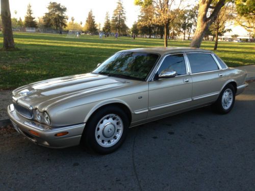 1998 jaguar xj8 l sedan 4-door 4.0l