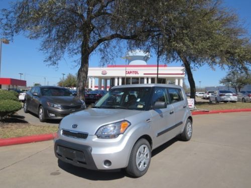 2011 kia soul base manual transmission we finance!!! warranty